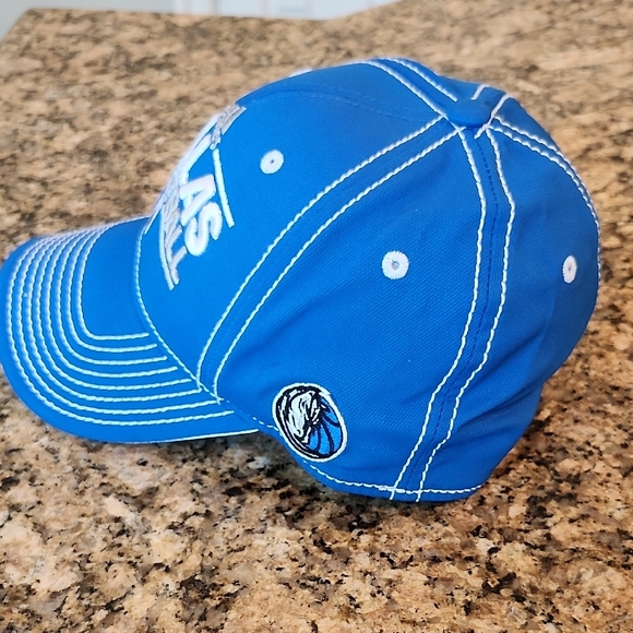 Dallas Mavericks Adidas Hat - Picture 2 of 5